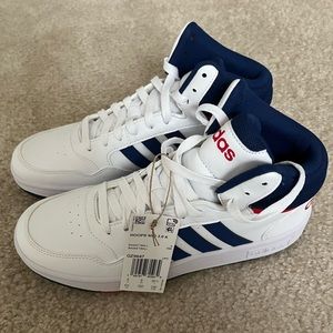 NWT Adidas Men’s Hoops Sneakers